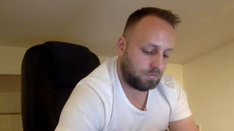 hugo online show from January 2026 05:10:02 AM