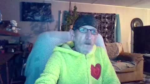 kodiakpm1 online show from November 2025 02:06:02 AM