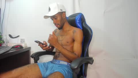 Snapshot of kofi_exotic_ chatting on December 2024 02:30:02 AM kofi online show from December 2024 02:30:02 AM