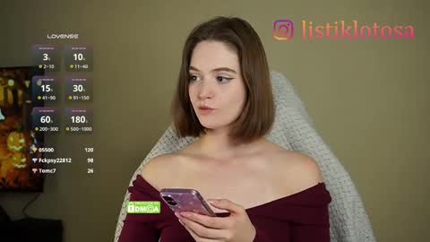 kokome21 online show from October 2025 03:19:01 PM