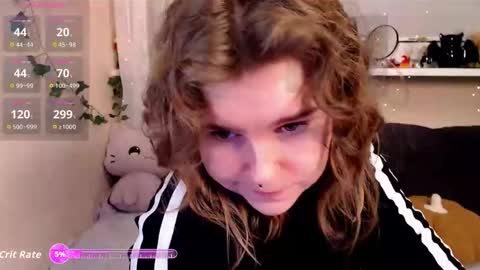 Marta online show from November 2025 06:52:01 PM