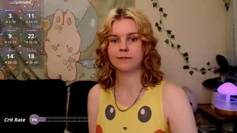 Snapshot of komorebbi chatting on May 2026 11:02:02 PM Marta online show from May 2026 11:02:02 PM