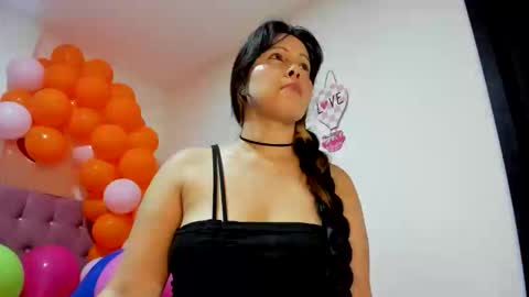 konie Diaz online show from May 2026 02:19:01 AM