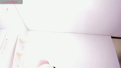 Koral Cuz online show from February 2026 04:23:02 PM