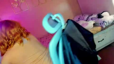 MISS ALICIA online show from November 2025 02:10:02 AM