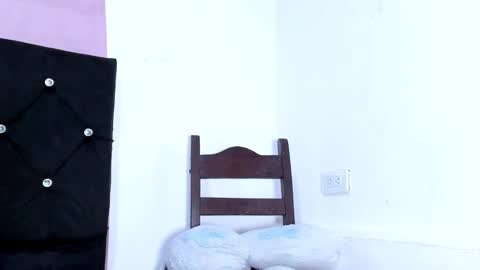 Milagros online show from March 2026 05:24:02 AM