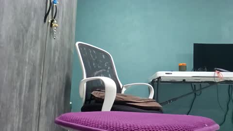 Snapshot of koto420 chatting on February 2026 01:17:01 AM Koto Bombon online show from February 2026 01:17:01 AM