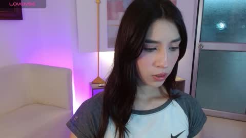 Elizabeth online show from December 2025 12:09:01 PM