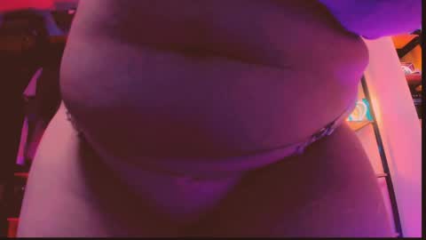 Khloe online show from April 2026 11:11:02 PM