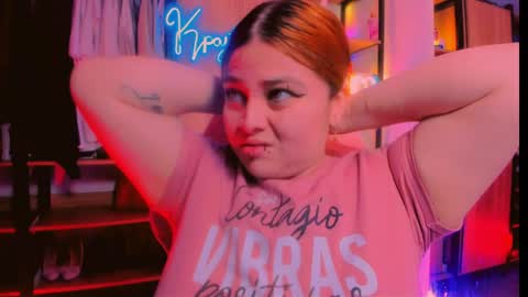 Khloe online show from April 2026 11:16:01 PM