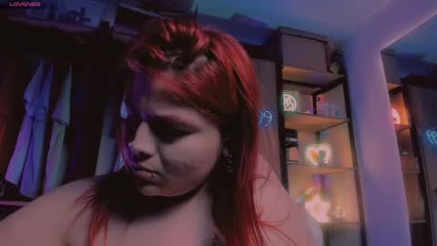 Snapshot of kpayton99 chatting on June 2026 02:12:01 AM Khloe online show from June 2026 02:12:01 AM
