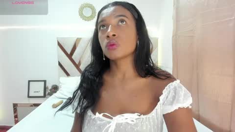 Snapshot of kriisvany_leroy chatting on May 2026 01:09:02 PM Krisvany online show from May 2026 01:09:02 PM