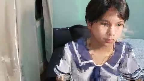 Snapshot of krimpie_xx chatting on April 2026 01:52:02 PM krimpie_xx online show from April 2026 01:52:02 PM