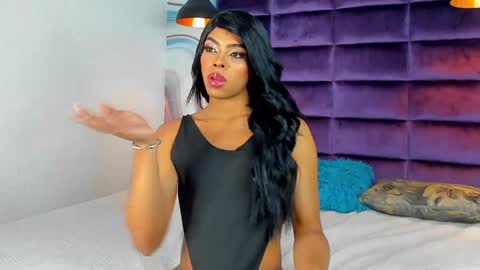 Snapshot of kris_kane chatting on January 2025 03:56:02 AM kriss online show from January 2025 03:56:02 AM