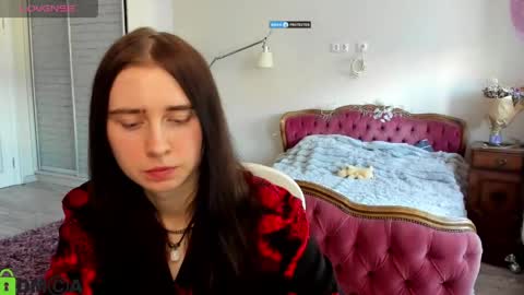 KrissLimada online show from April 2026 03:17:01 PM