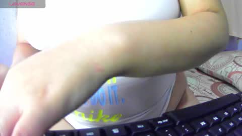 krissone online show from October 2025 10:52:02 PM