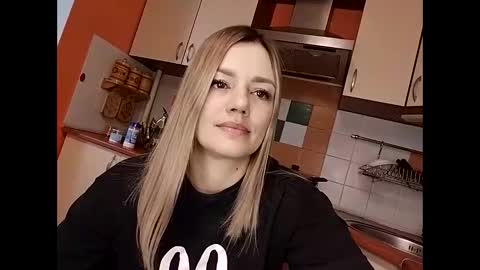 KrissSexi online show from February 2025 04:37:02 AM