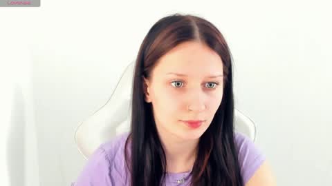krissshoww online show from April 2026 11:10:01 AM