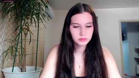 kristal89 online show from April 2026 05:55:01 PM