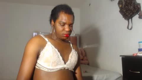 Snapshot of kristal_cox2 chatting on May 2026 10:43:01 AM kristal_cox2 online show from May 2026 10:43:01 AM