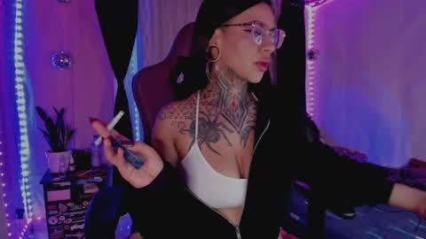 Kristall online show from February 2025 04:22:01 AM