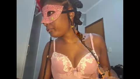 kristallvfs online show from February 2025 03:18:02 AM