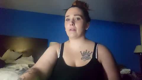 Snapshot of kristalndaddy chatting on November 2025 05:49:01 AM KristalDaddy online show from November 2025 05:49:01 AM