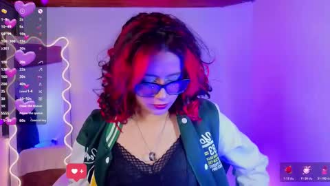 Snapshot of kristen_tay chatting on October 2025 03:29:02 AM kristen_tay online show from October 2025 03:29:02 AM