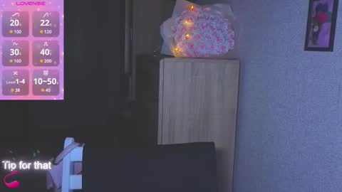 Snapshot of kristi_ginger chatting on December 2025 11:33:02 PM kristi_ginger online show from December 2025 11:33:02 PM