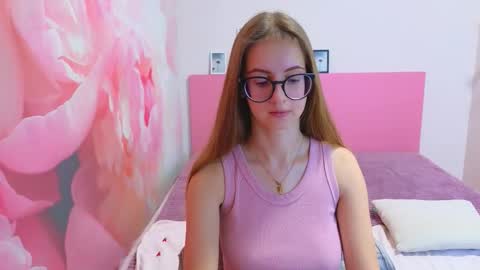 Kristina Adel online show from December 2025 07:17:02 AM