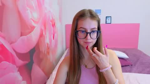 Kristina Adel online show from March 2026 07:37:02 AM