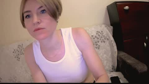 Snapshot of kristina_vagner chatting on January 2025 04:18:02 AM kristina_vagner online show from January 2025 04:18:02 AM