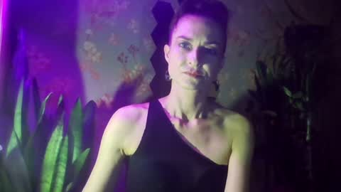 Kristina online show from December 2024 07:18:01 PM