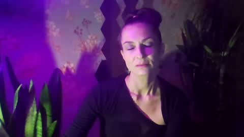 Kristina online show from December 2024 08:08:01 PM