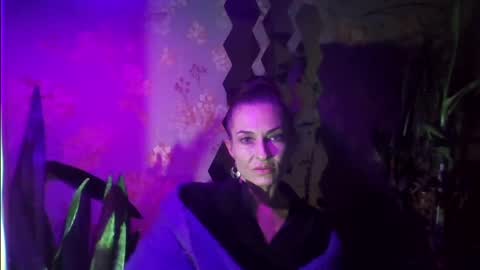 Kristina online show from January 2025 04:54:02 PM