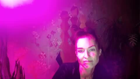 Kristina online show from January 2025 05:39:01 PM