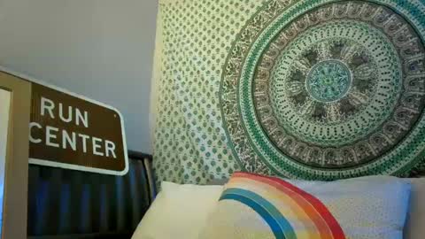 Jay and Kitty online show from October 2025 08:06:01 AM