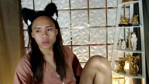 Snapshot of kristine_fox chatting on April 2026 06:47:01 AM kristine_fox online show from April 2026 06:47:01 AM