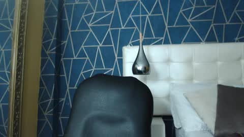 KristinWall online show from January 2025 09:50:02 PM