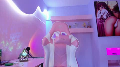 KristinWall online show from February 2025 09:29:02 PM