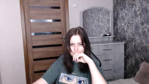 Kristy online show from December 2025 08:27:02 PM