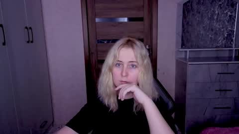 Kristy online show from March 2026 09:10:02 PM