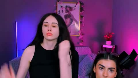 Kristy online show from September 2025 09:20:01 AM