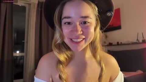 Kristy Nip slip shady  Best model on CB  online show from March 2025 08:42:01 PM