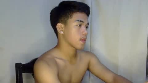 Snapshot of kritthanarkorn chatting on April 2026 03:14:02 PM kritthanarkorn online show from April 2026 03:14:02 PM