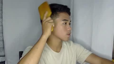 Snapshot of kritthanarkorn chatting on April 2026 02:00:02 PM kritthanarkorn online show from April 2026 02:00:02 PM