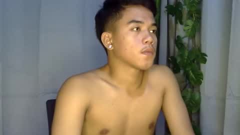 Snapshot of kritthanarkorn chatting on May 2026 02:40:02 AM kritthanarkorn online show from May 2026 02:40:02 AM