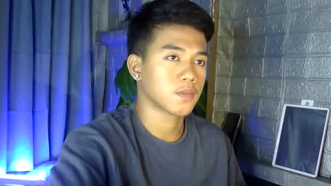 Snapshot of kritthanarkorn chatting on May 2026 08:07:02 AM kritthanarkorn online show from May 2026 08:07:02 AM