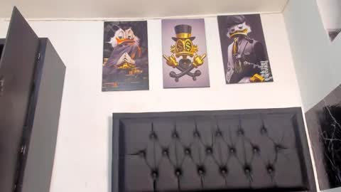 krixty online show from January 2025 03:01:01 AM