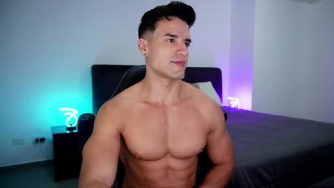 Snapshot of krops_ chatting on February 2025 02:15:01 AM KROPS online show from February 2025 02:15:01 AM